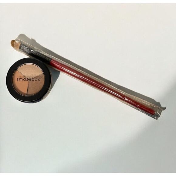 Smashbox Trio Eyeshadow Smashing Tri-Pod Day to Date with brush #8 RARE NEW - Picture 2 of 2